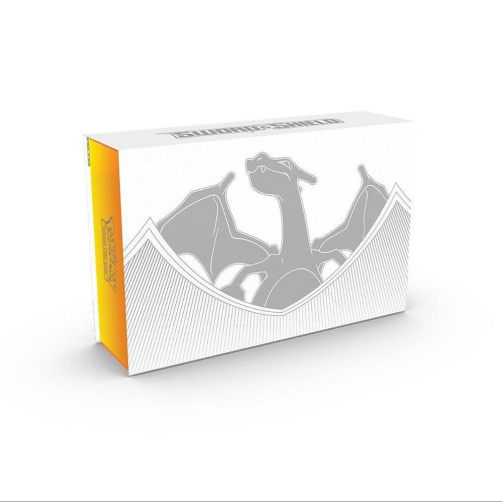 Pokémon Sword & Shield Ultra-Premium Charizard Collection Box
